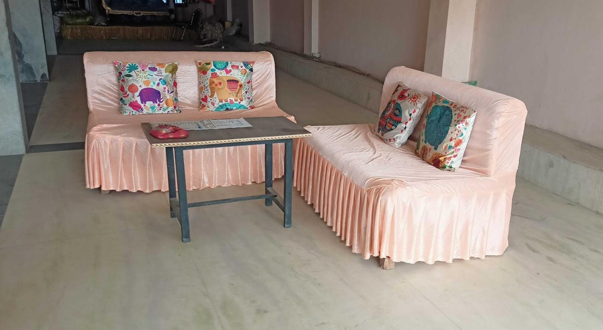 Oyo Radhe Krishna Marriage Hall 3*